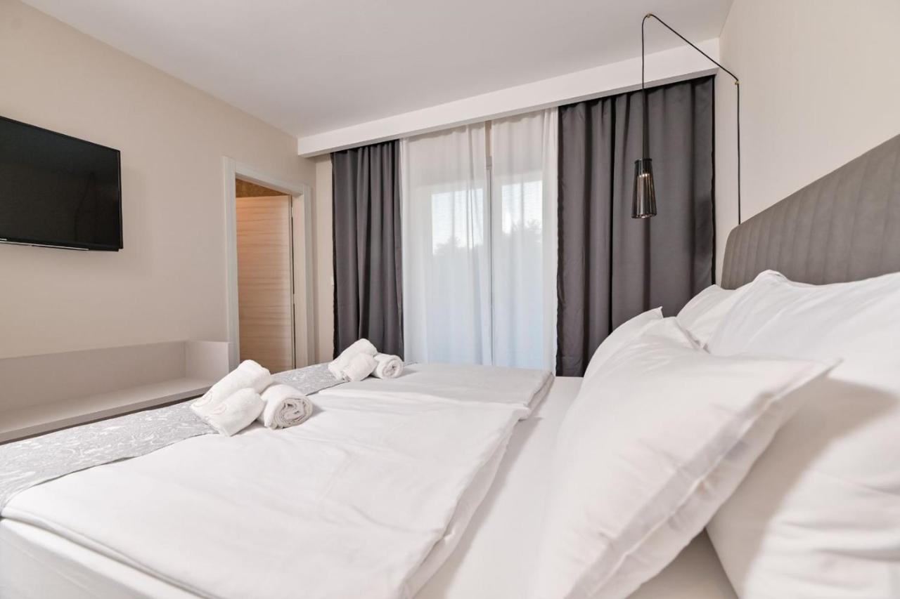 Luxury Apartments Villa Lacrima Šilo Exteriér fotografie